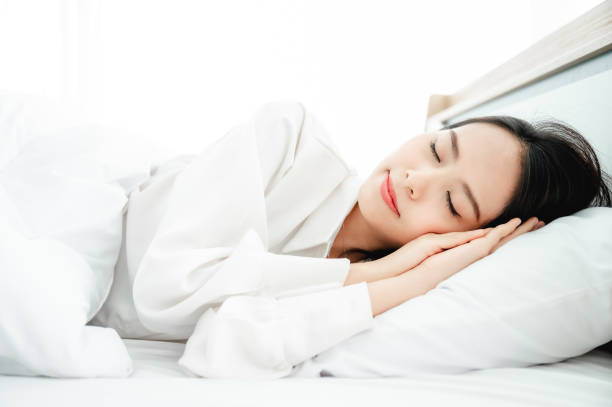 10 Buah dan Sayur yang Membantu Tidur Lebih Nyenyak dan Berkualitas